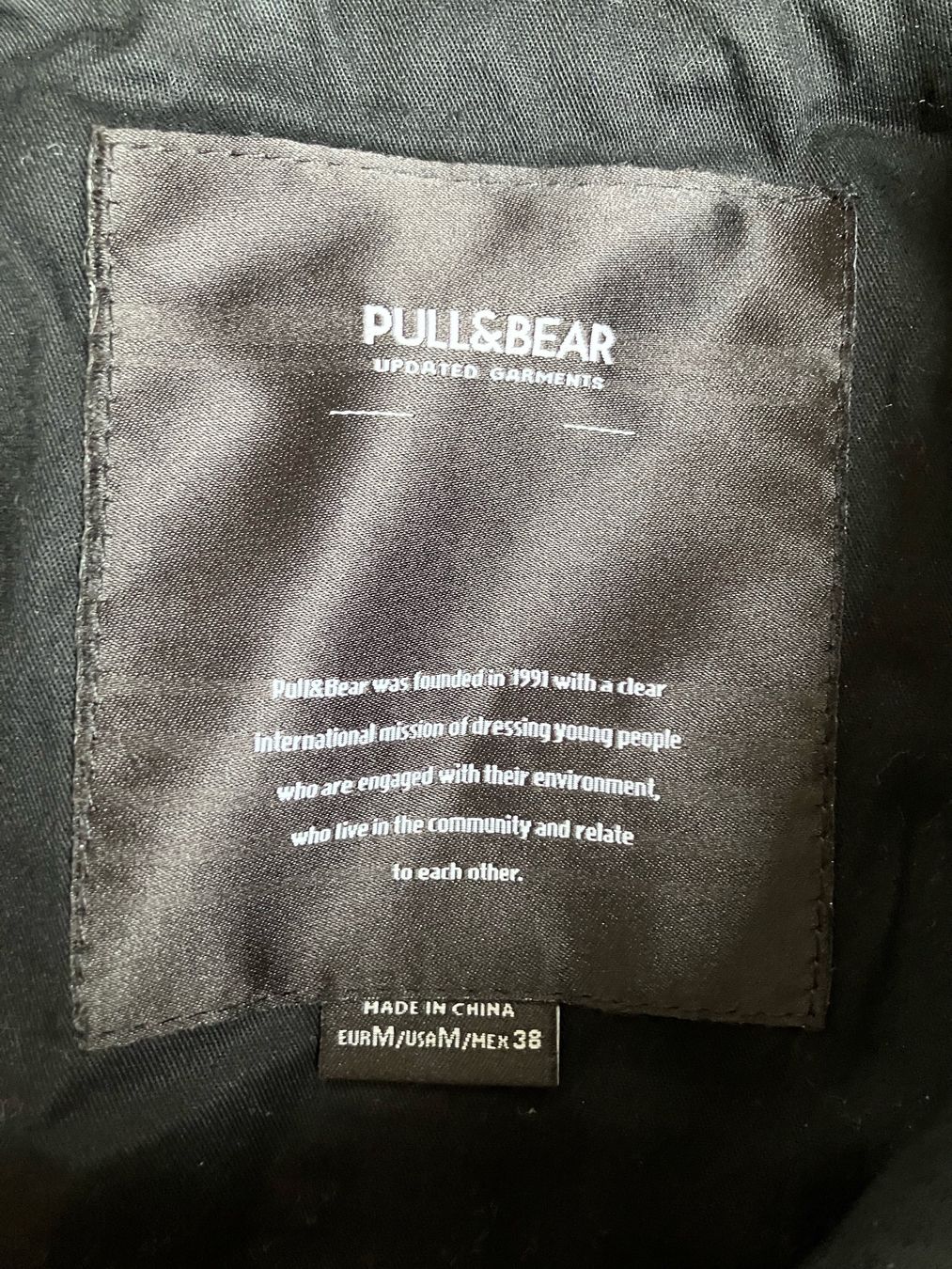 Pull&Bear Giacche: Pull&Bear Herren Jacke in Lederoptik, Grösse M - Top! – Usato da Basel venduto da jon_8csg 1