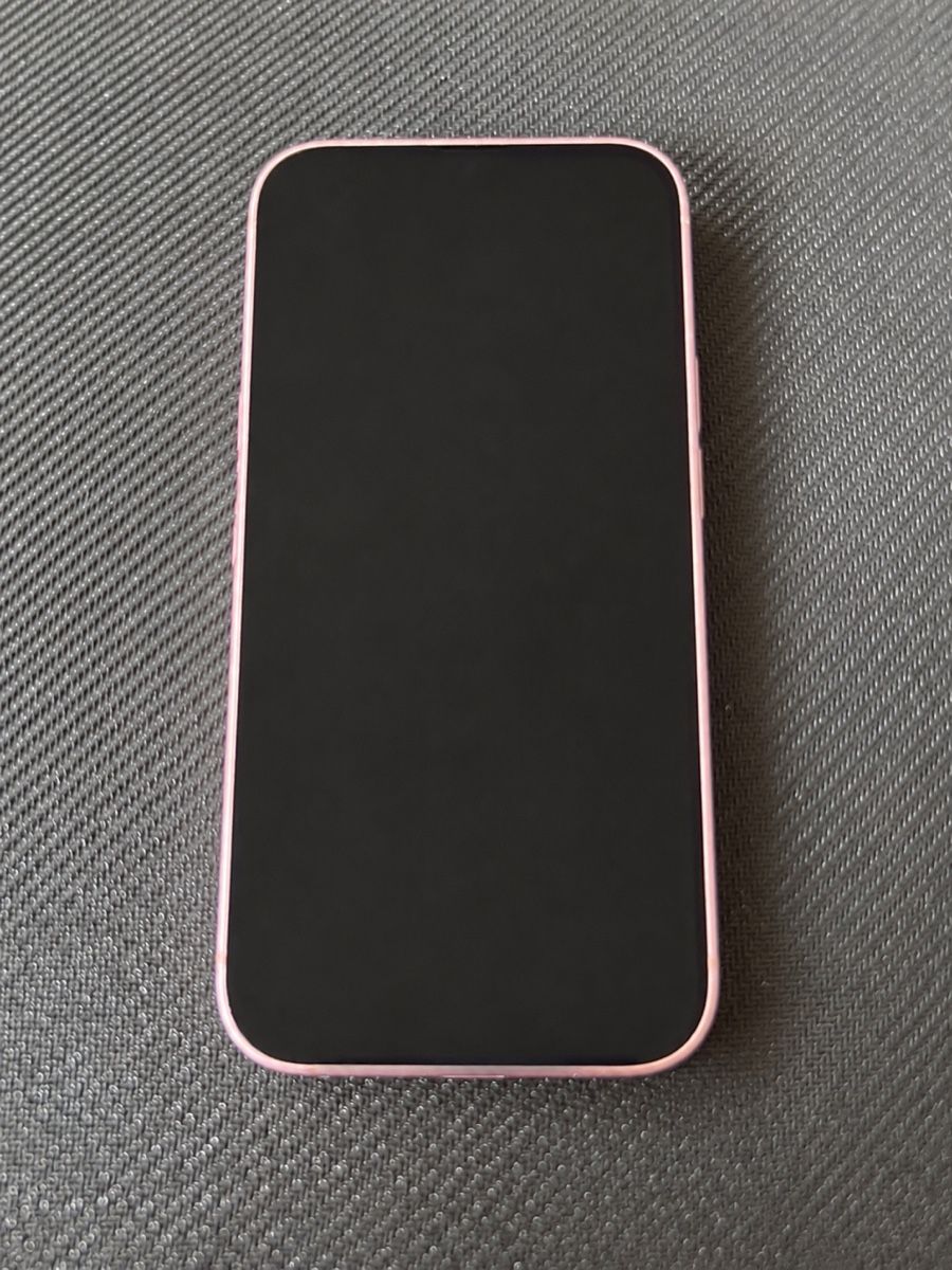 Apple Telefoni cellulari / Smartphones: iPhone 15 128GB Rosa – Usato da St. Gallen venduto da luzudanna 4