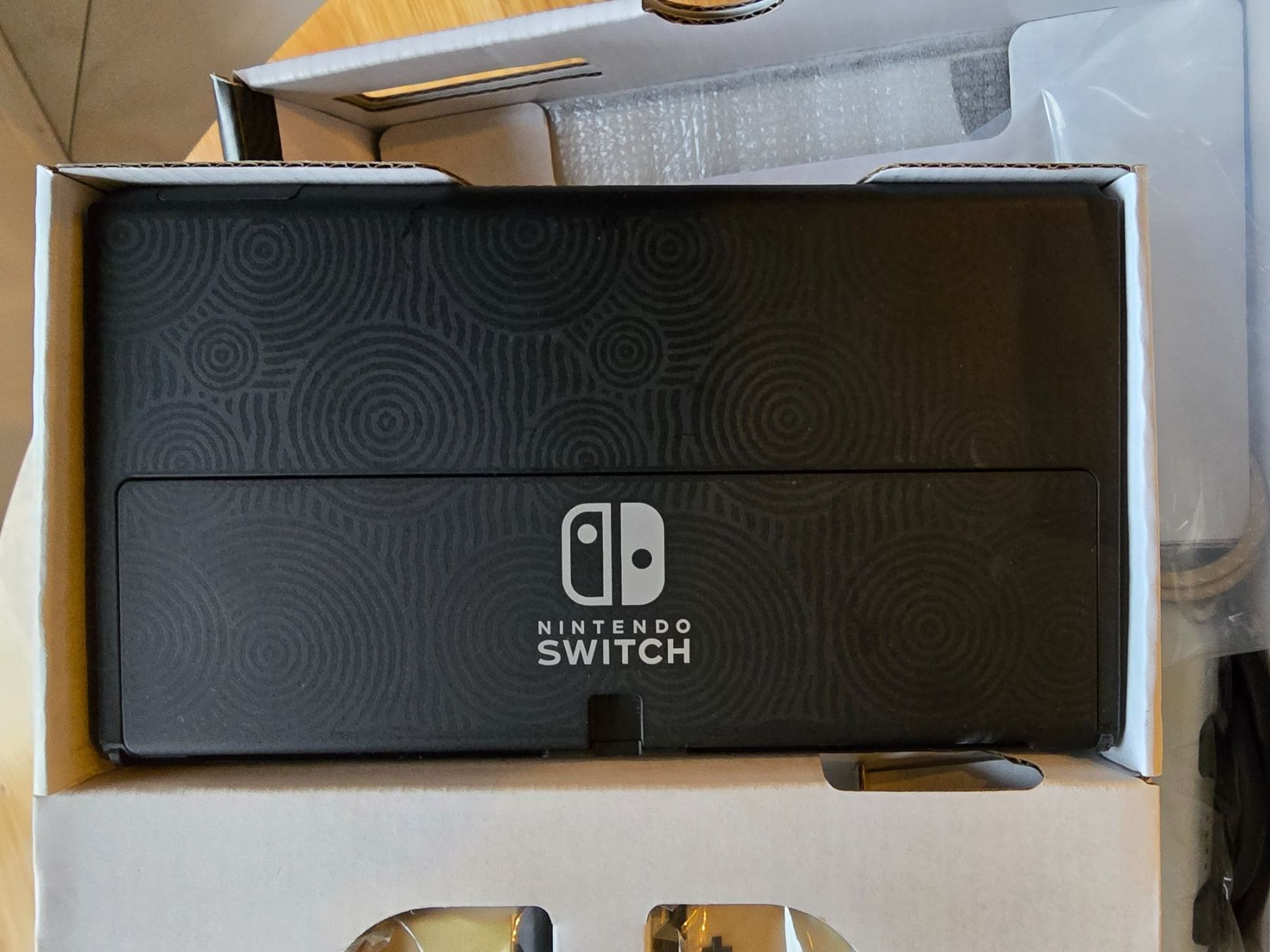Nintendo Console: Nintendo Switch Oled Zelda Edition – Usato da Sursee venduto da Elian91 6