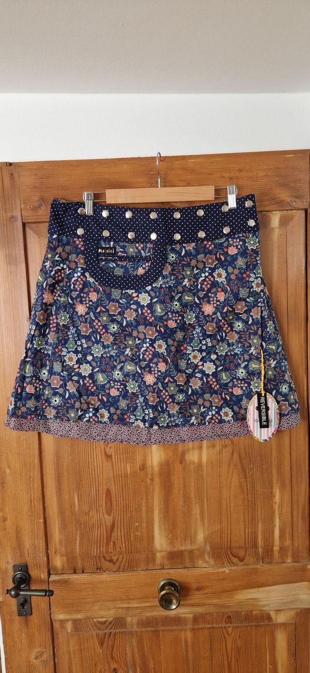 Moshiki Gonne: Moshiki Jupe Reversible neu – Nuovo e nell'imballaggio originale da Rifferswil venduto da maruna