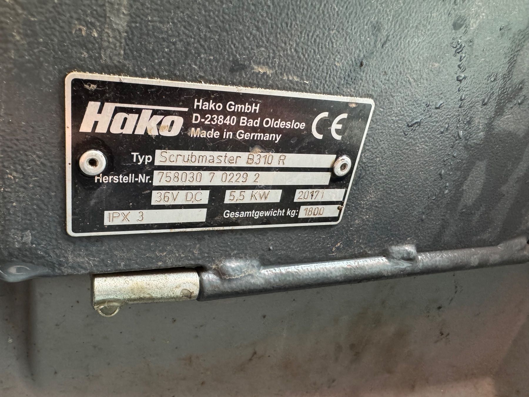 Hako Toutes les machines: Scheuersaugmaschine Hako B310R gebraucht – D'occasion à Zäziwil par Motorgeraete 8