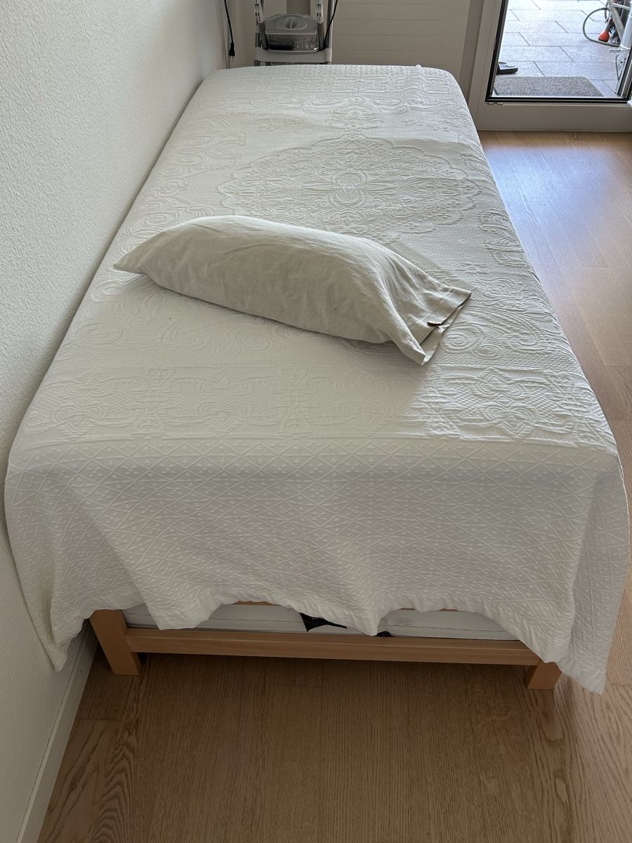 Letti: Ausziehbett – Usato da Stansstad venduto da weg_s6fk 1