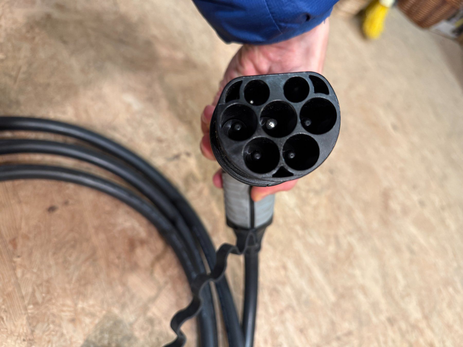 Phoenix Contact Kabel: Ladekabel Phoenix Elektroauto EV 4.0M – Gebraucht aus Samnaun Compatsch von tschtschnik91 3