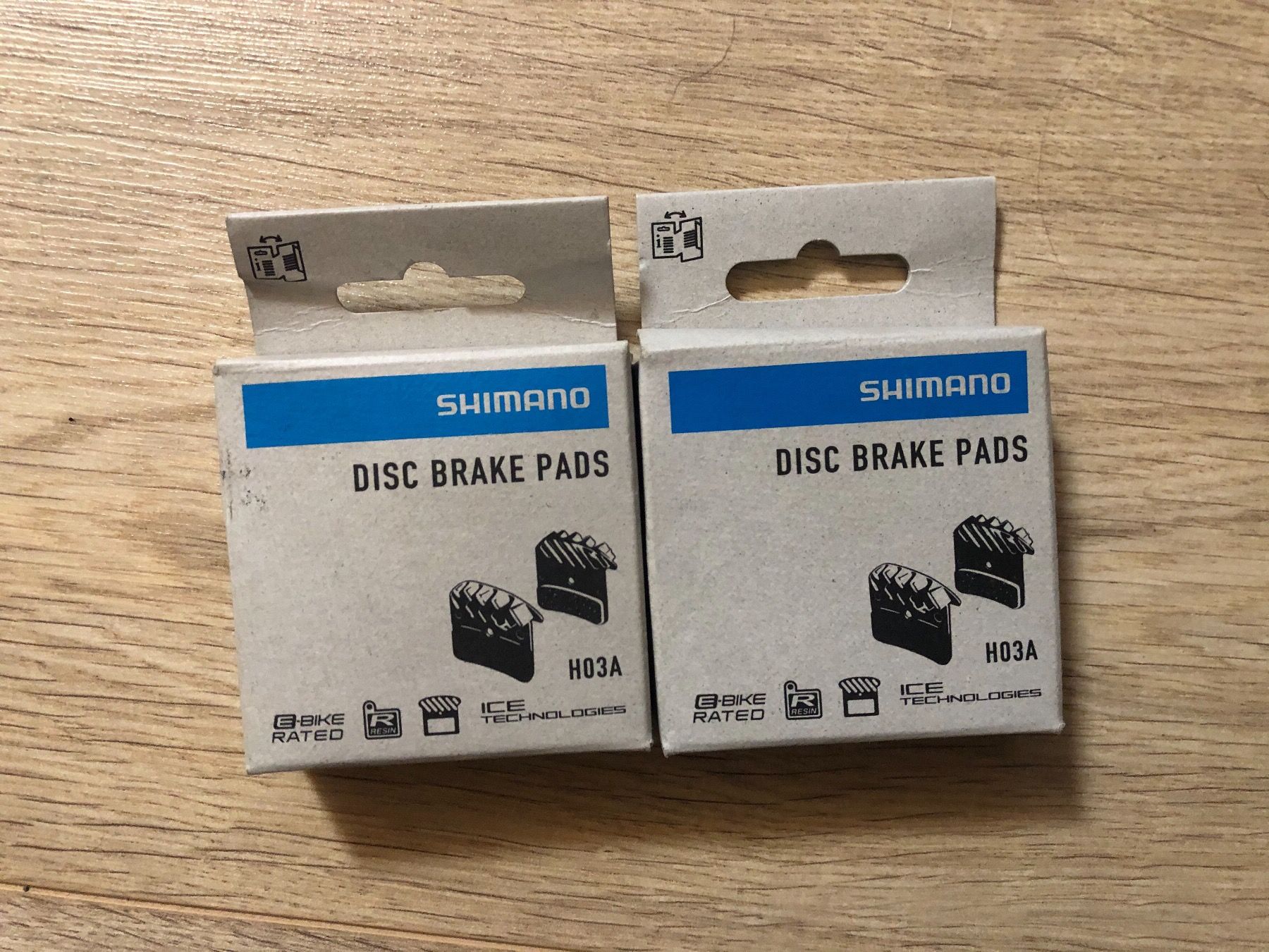 Shimano Pezzi di ricambio: Shimano Bremsbeläge Originalverpackt – Nuovo e nell'imballaggio originale da Schaffhausen venduto da lua_9yfq