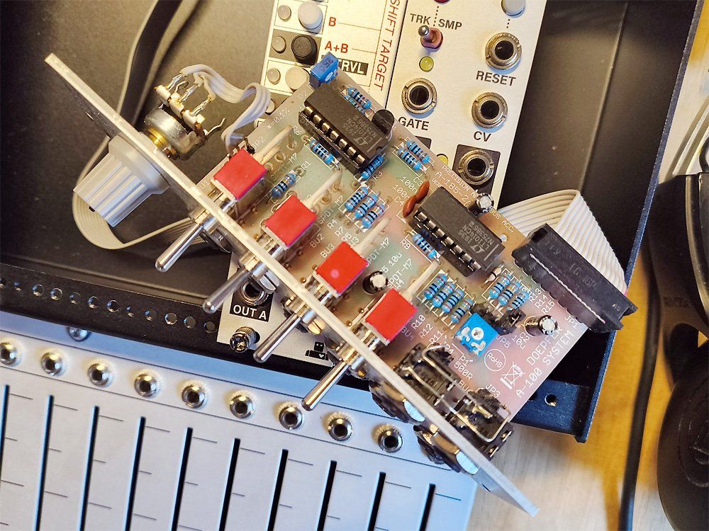 Strumenti musicali: Doepfer A-185-2 Precision Adder – Usato da Knonau venduto da der_Alexan 2