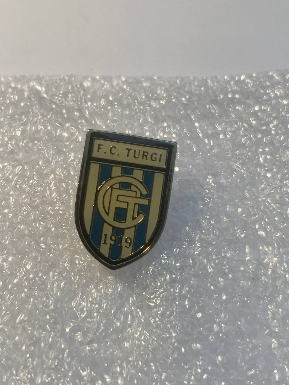 Plaketten & Abzeichen: 147. Pin - FC Turgi – Gebraucht aus Luzern von Irek 1