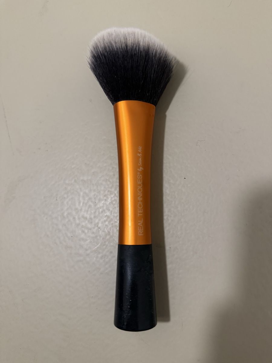 Sonstiges für Haushalt & Wohnen: New Real Techniques Makeup Brush – Neu (gemäss Beschreibung) aus Thalwil von zhe_69pd