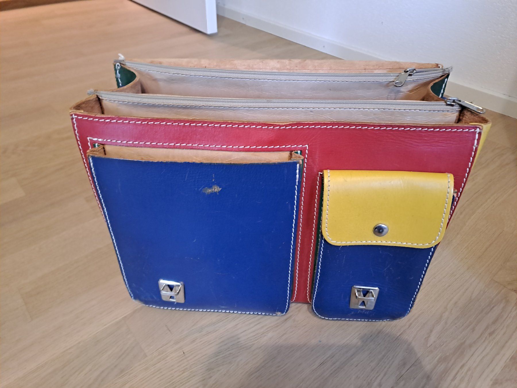 Borse: Ledertasche bunt original ruitertassen – Usato da Gossau ZH venduto da oli_sm8b 2