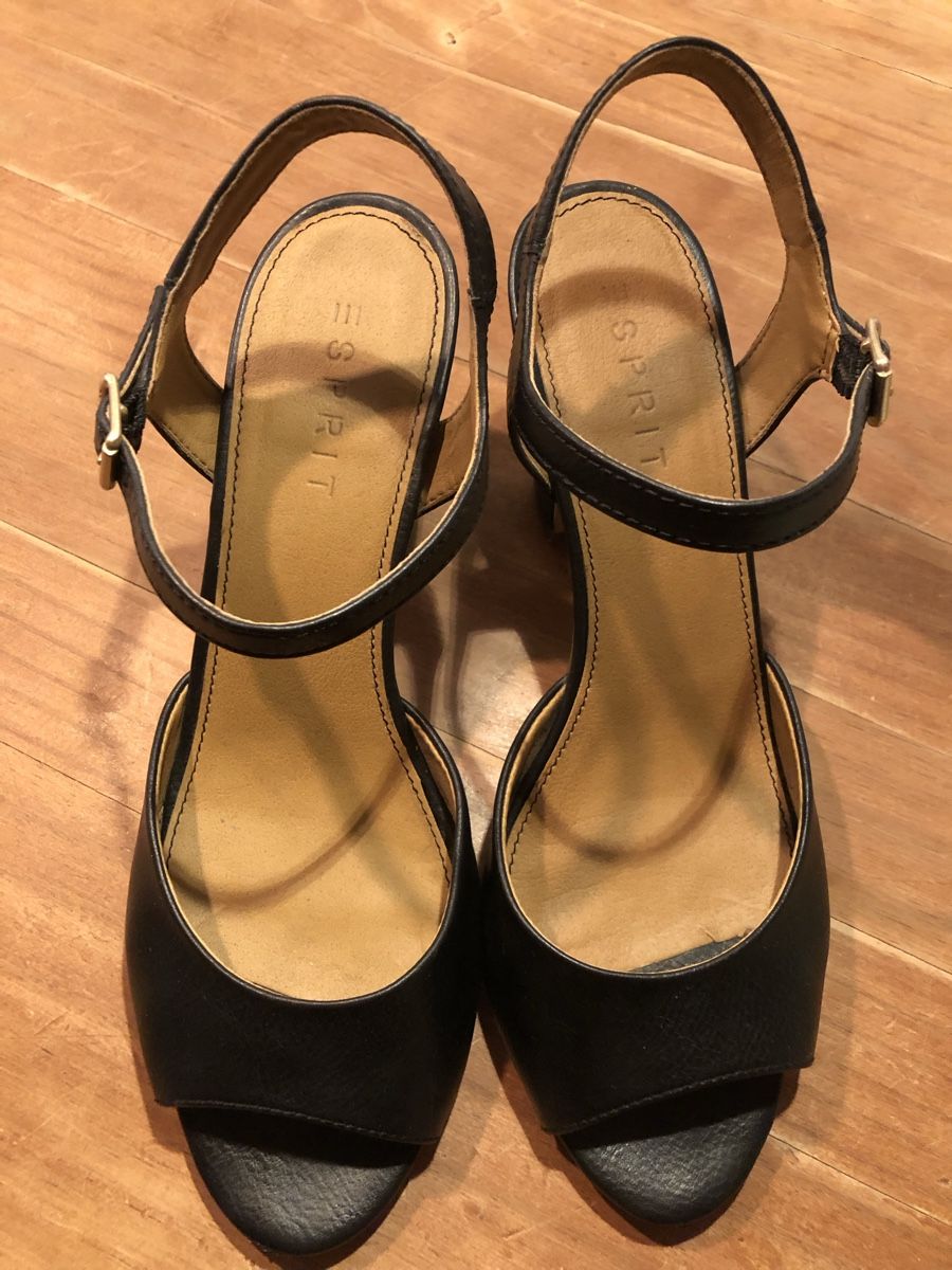Esprit Damenschuhe: Sandalen von Esprit – Gebraucht aus Rüschegg Heubach von sharky81 1