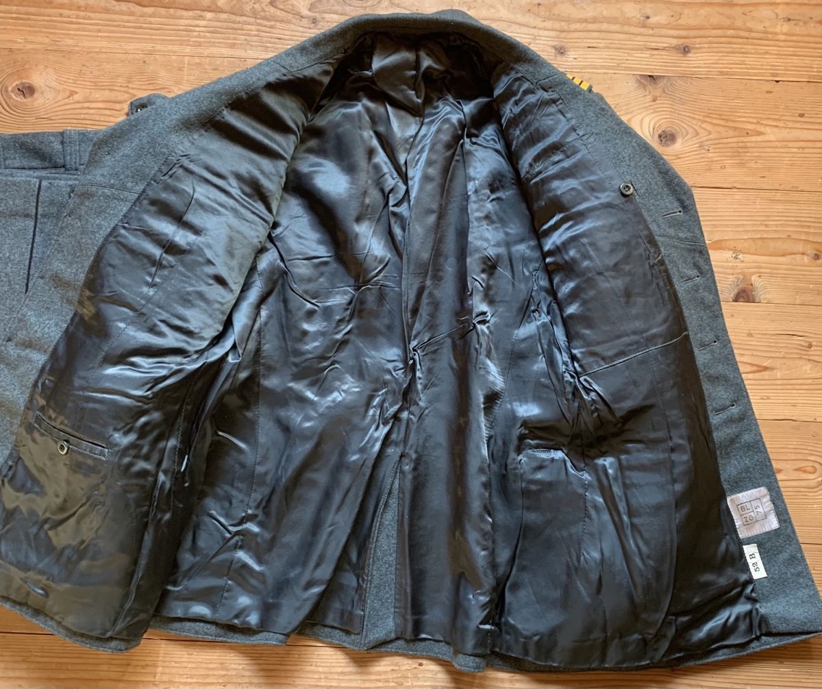 Schweizer Armee Uniformi: Uniform Oberst der Versorgungstruppen – Usato da Goldingen venduto da Bergler012 2