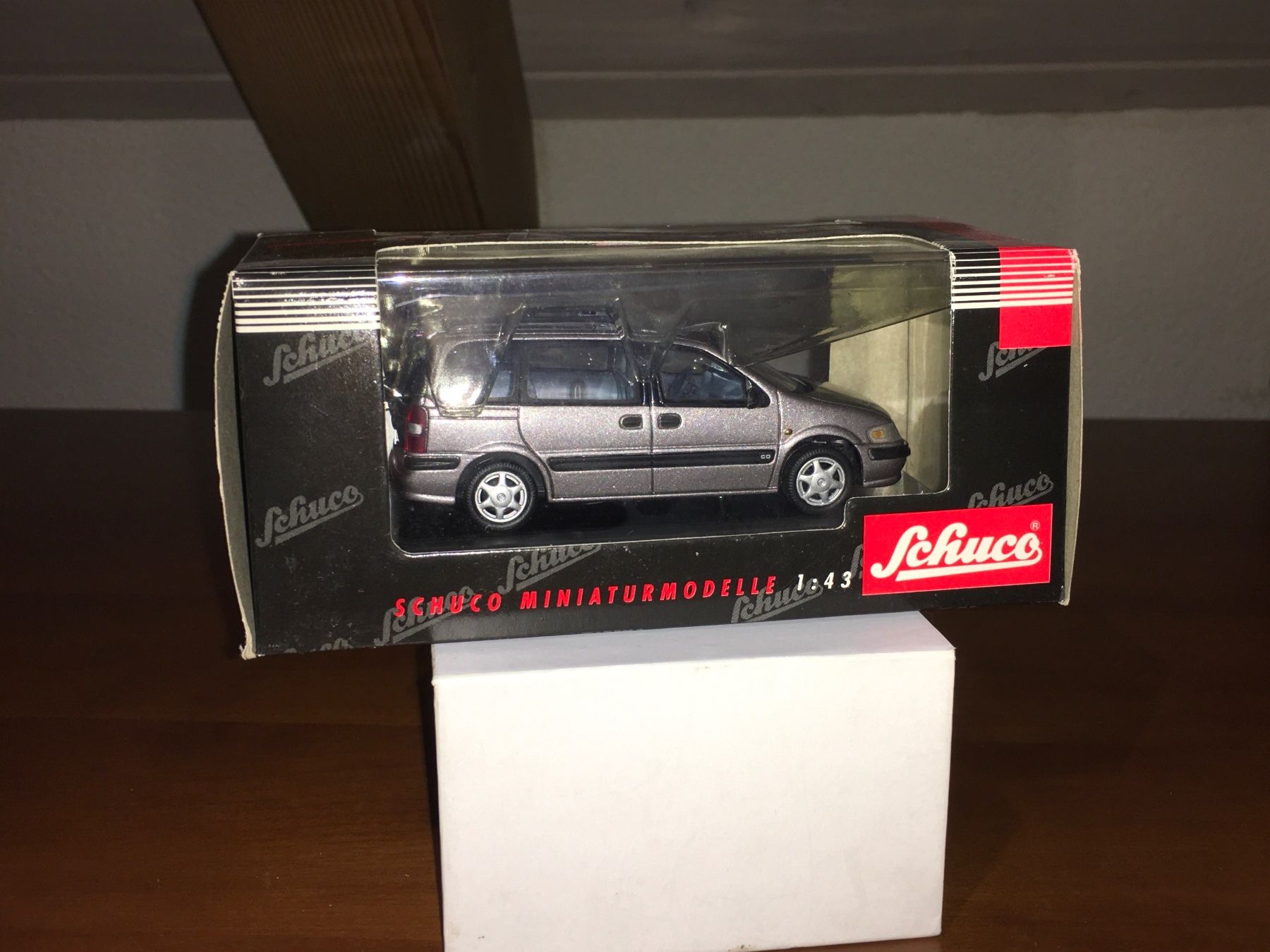 Opel Modellini d'auto: Opel Sintra 1/43 no Minichamps – Nuovo (secondo la descrizione) da Wohlen AG venduto da PrivatSammlung 1