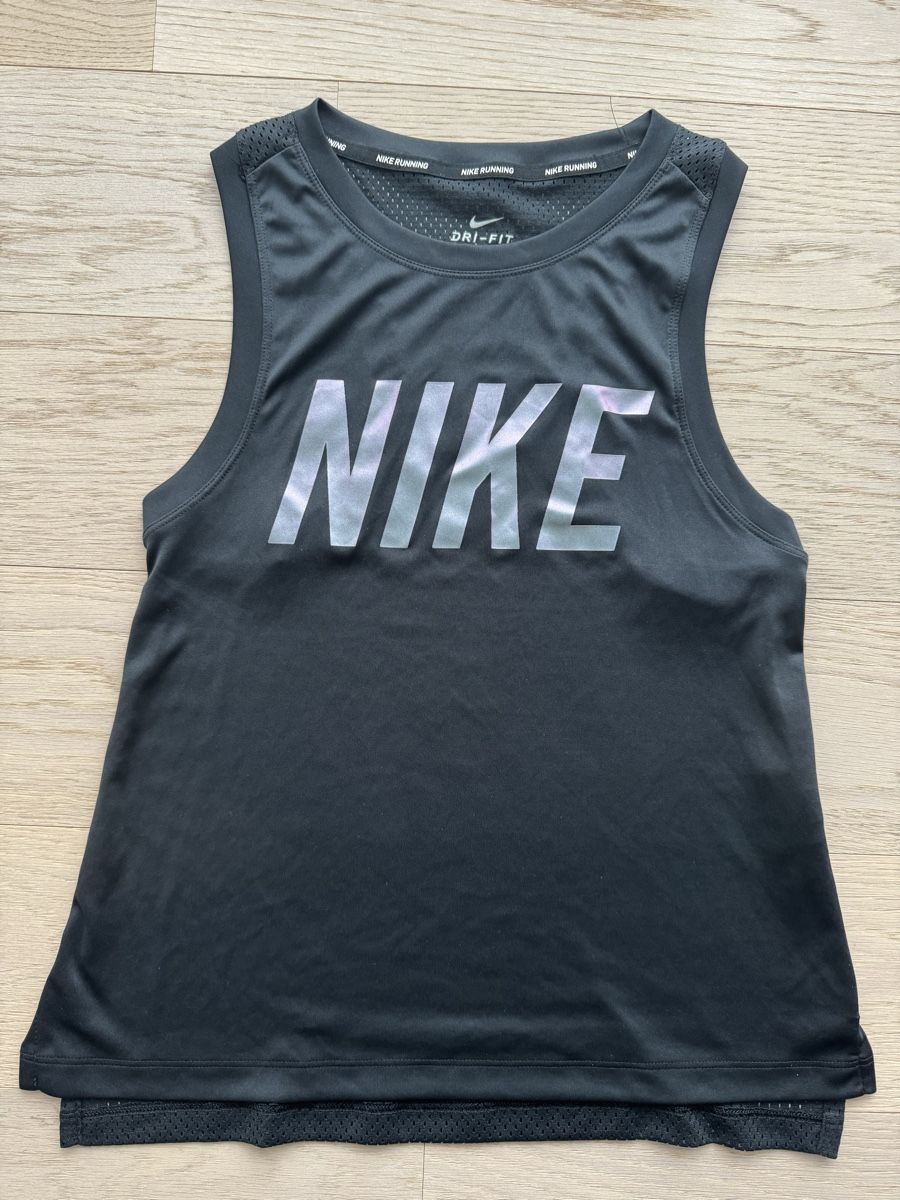 Nike T-shirt: Nike T-Shirt – Usato da Küsnacht ZH venduto da ali_k9b5