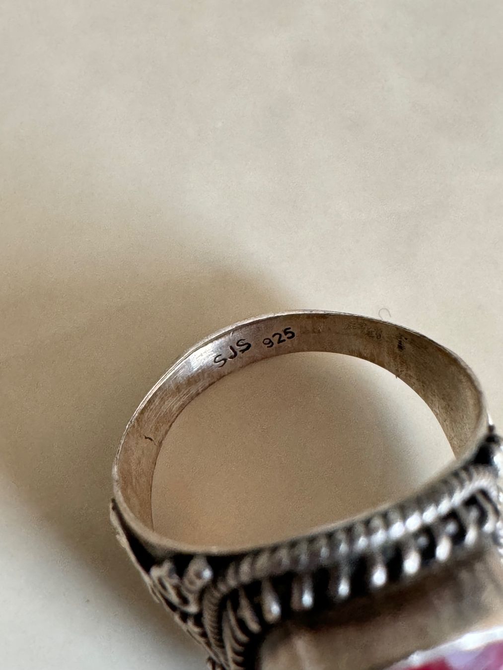 Anelli: Bague chevalière argent et rubis – Usato da Lausanne venduto da vik_8cdj 2