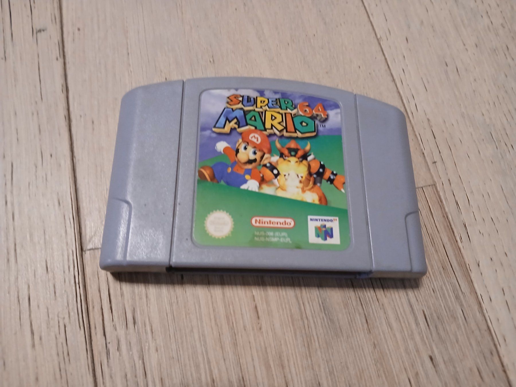Jeux: Super Mario 64 N64 – D'occasion à Monthey par Micro-ondesGame
