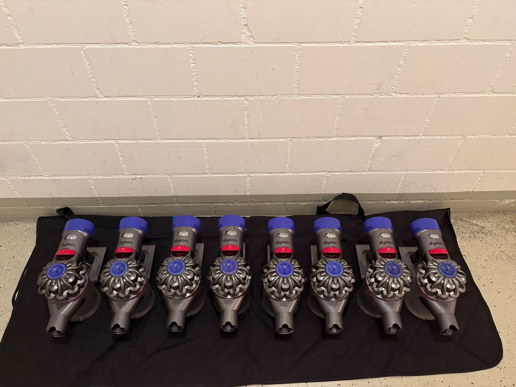 Dyson Staubsauger & Zubehör: Dyson V8 absolut Handstaubsauger – Gebraucht aus Lausen von sen_jm7c