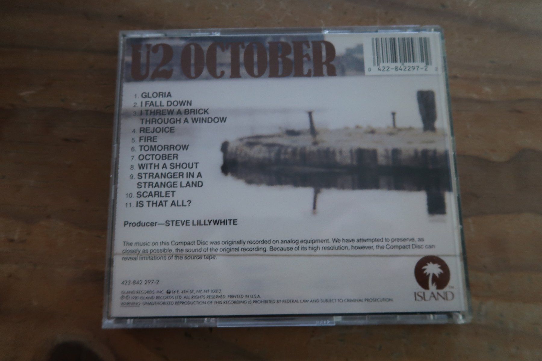 CDs: U2 - OCTOBER - CD – Gebraucht aus Basel von Patiscat 1