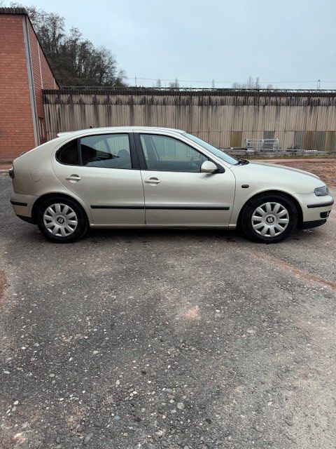 Seat Autos: Seat Leon 1.8l – Gebraucht aus Frick von sandro_martin 3