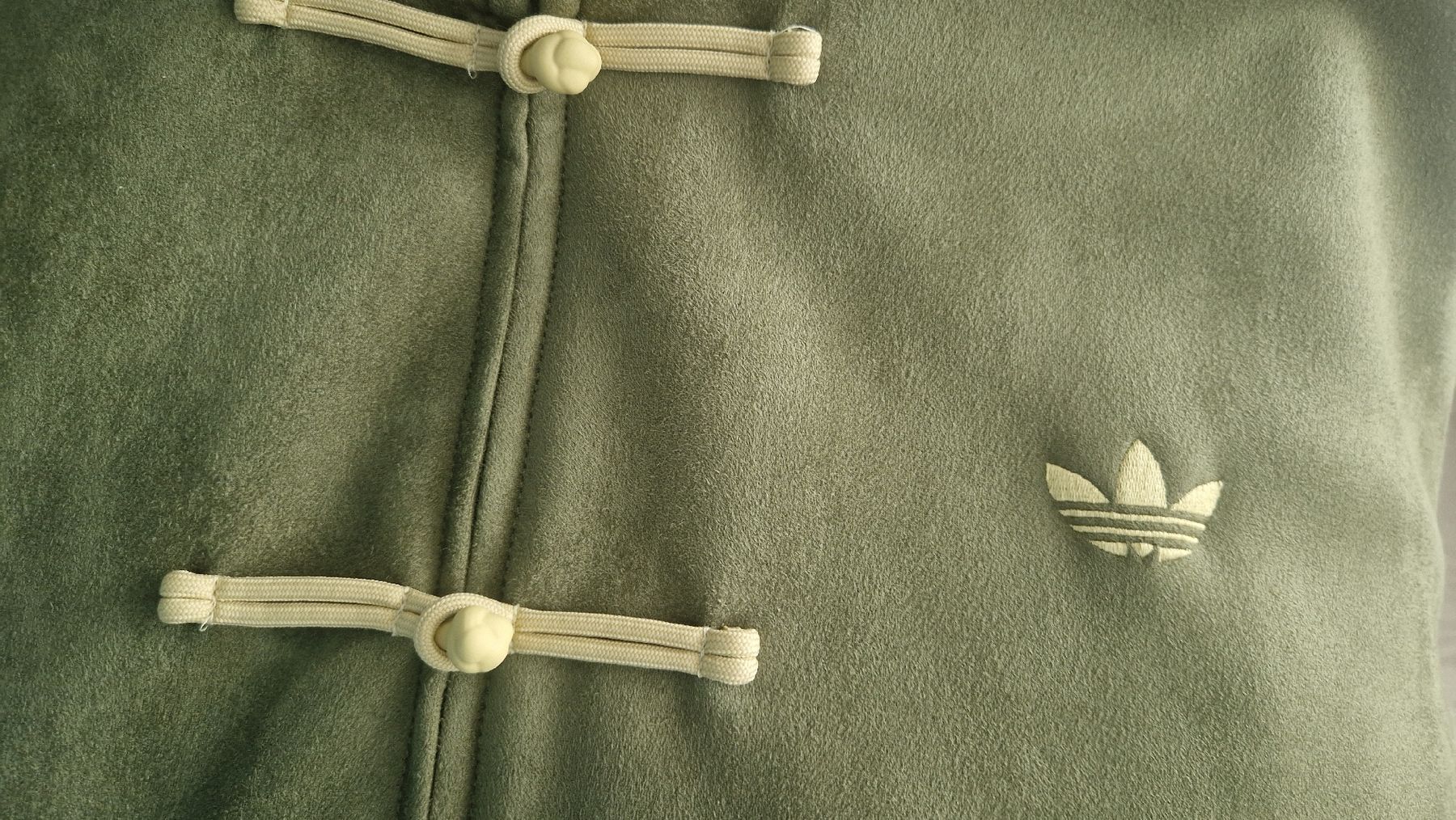 Adidas Giacche: Adidas Original China Jacke – Nuovo (secondo la descrizione) da Anglikon venduto da Panda29_ 2