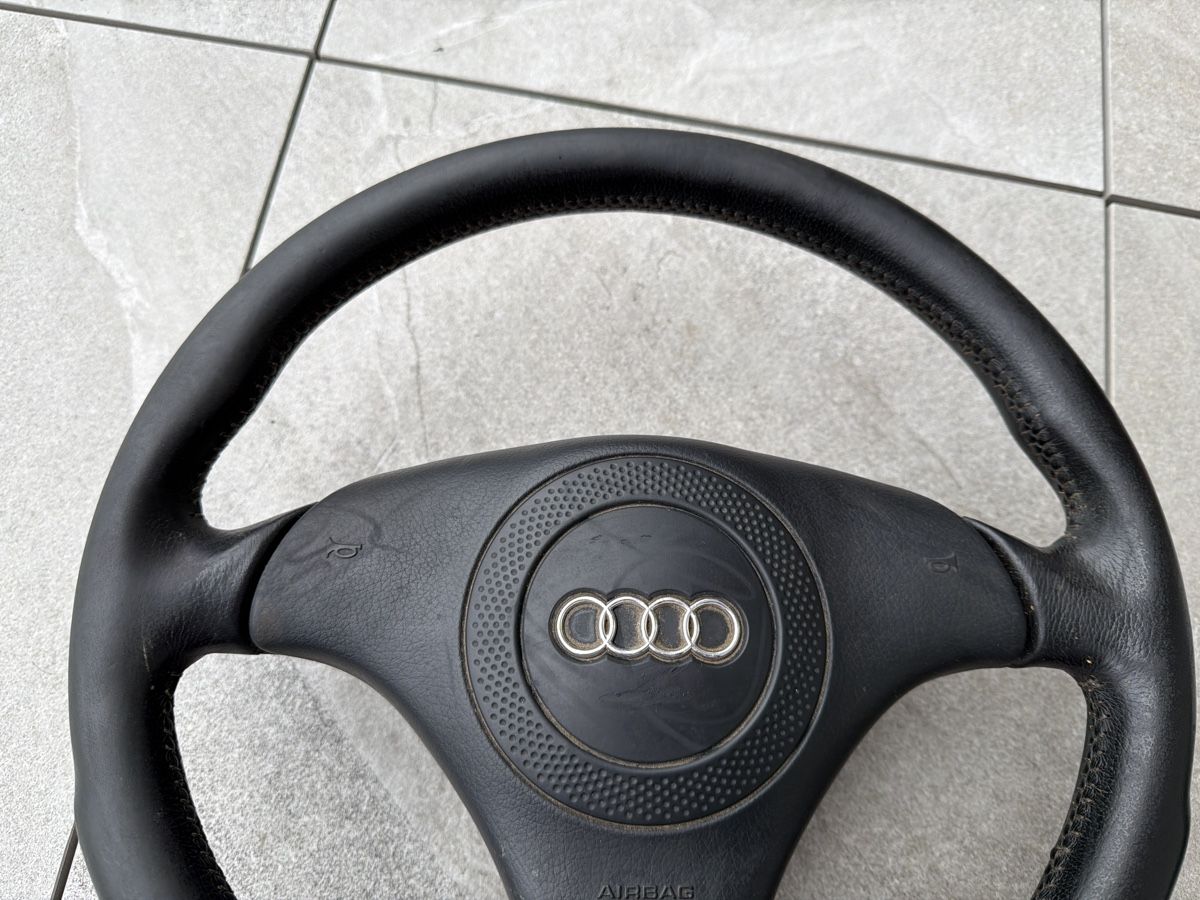 Audi Alle Autoersatzteile: Audi S4 B5 Leder-Lenkrad mit Airbag – Gebraucht aus Wolfwil von Rolex1 2