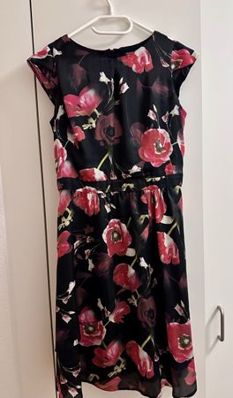 Blumiges Sommerkleid Orsay Gr. 36