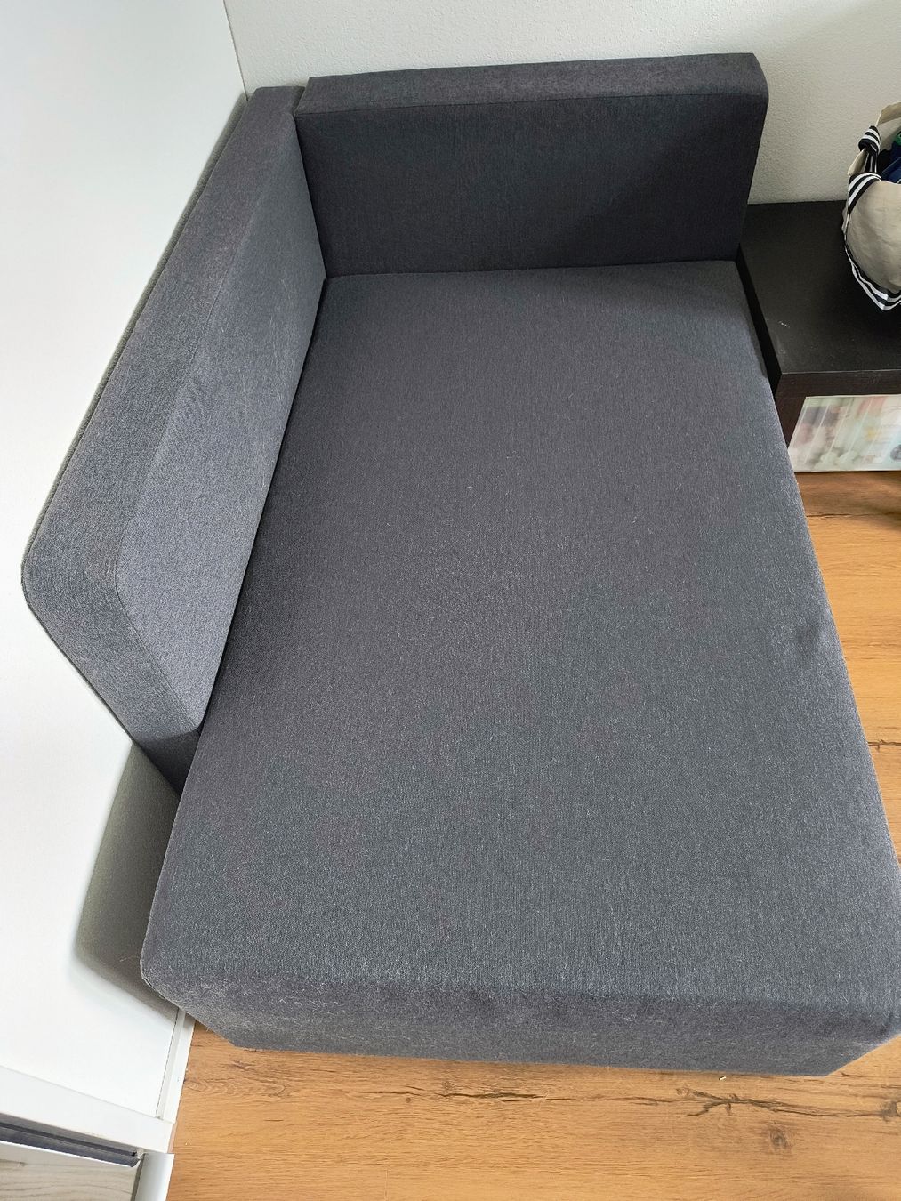 Ikea Divani: Schlafsofa grau, ungebraucht – Nuovo (secondo la descrizione) da Würenlingen venduto da Striga