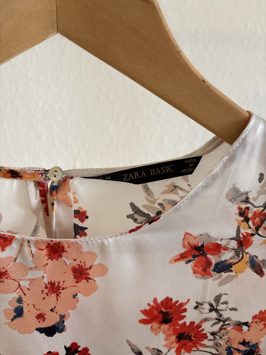 Zara Top: Zara top – Nuovo (secondo la descrizione) da Genève venduto da mar_dt67 2