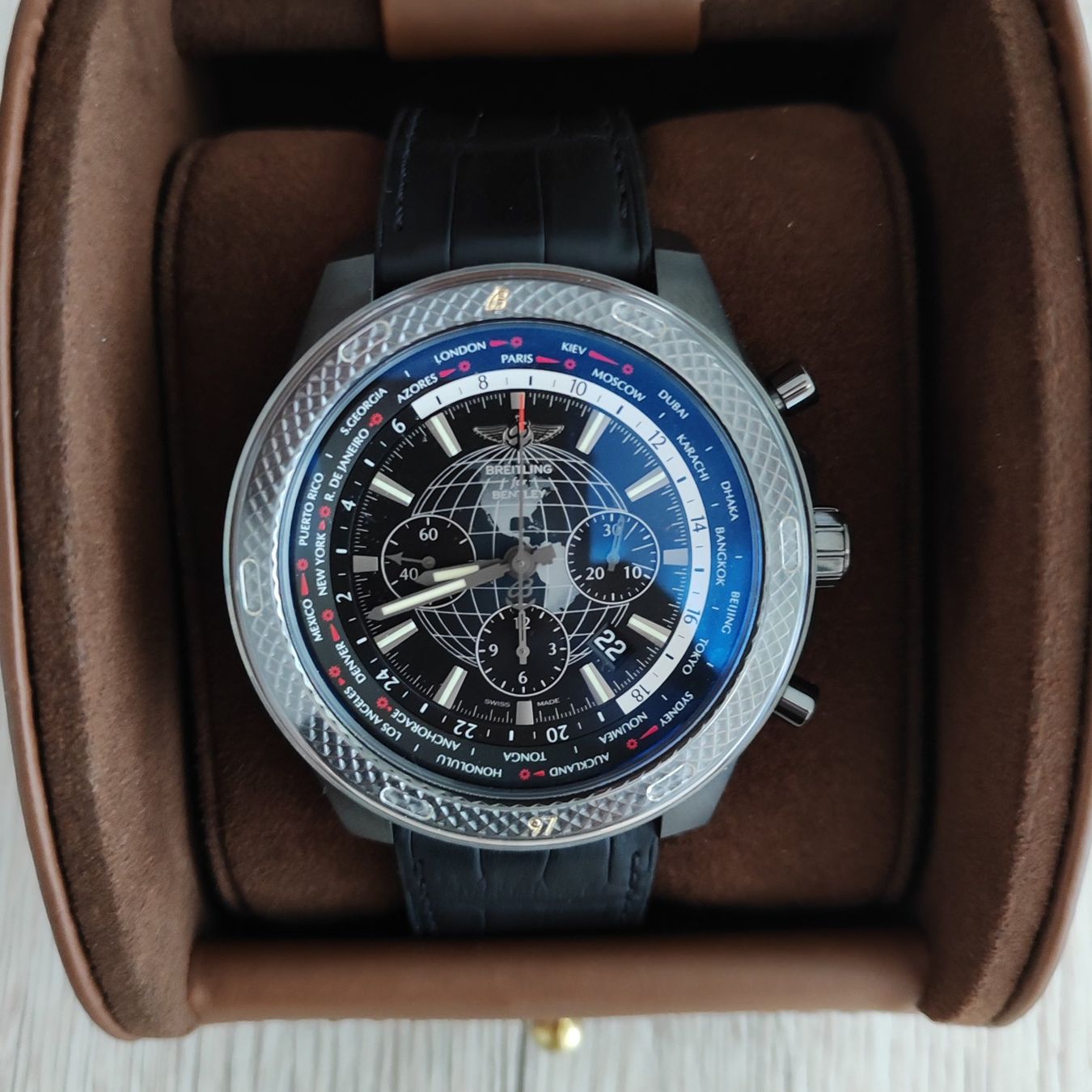 Breitling Uhren: Breitling for Bentley B05 Unitime – Gebraucht aus Derendingen von janamari 1