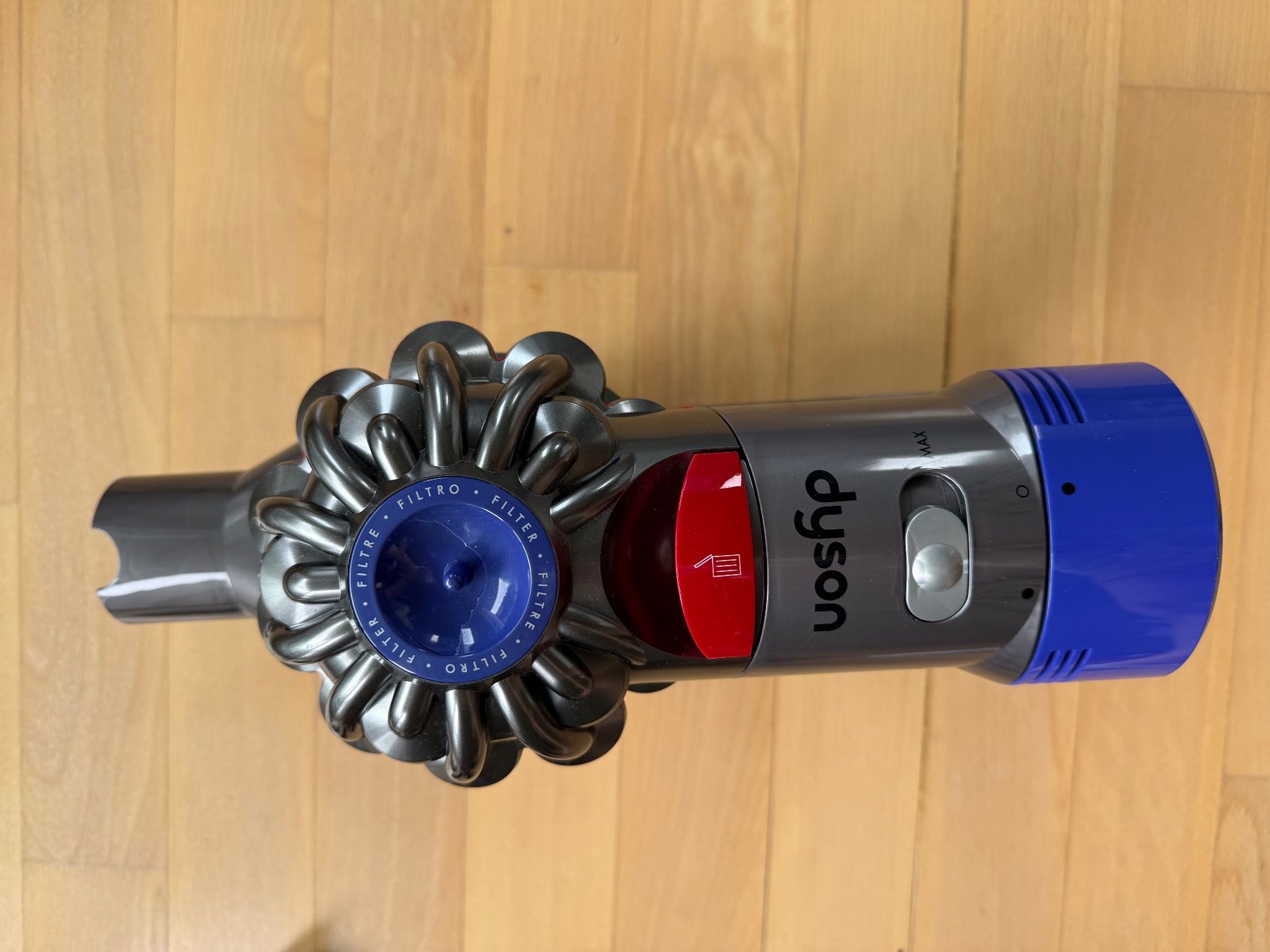 Dyson Aspirapolveri & Accessori: Dyson V8 Absolute Extra – Usato da Adliswil venduto da fra_w2k2 3