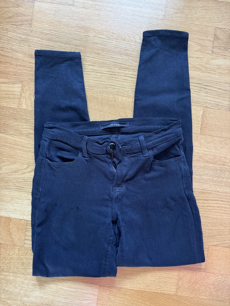 Jeans: J Brand Jeans Black 26 – Usato da Männedorf venduto da Isa88fashion 2