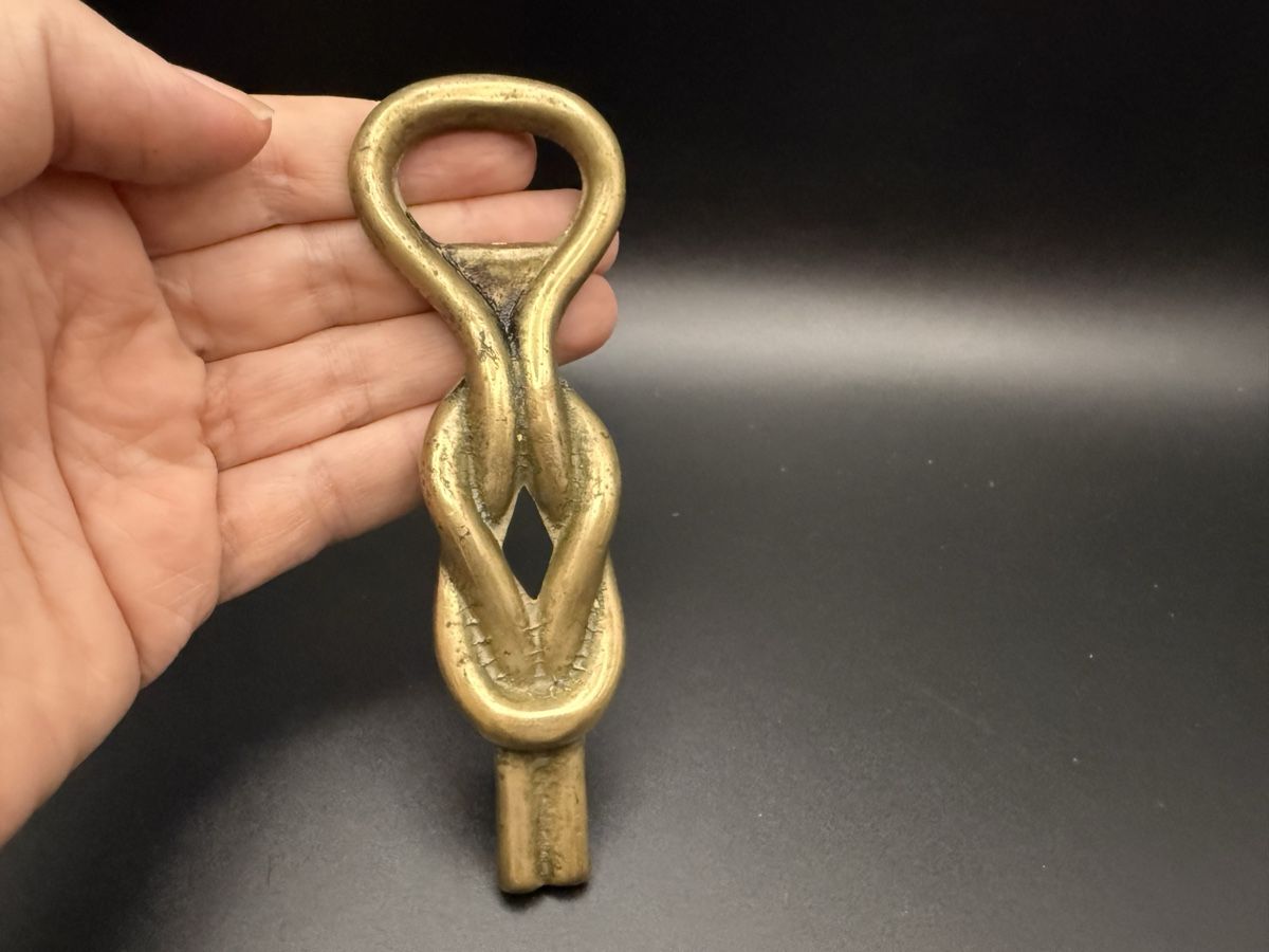 Apribottiglie & Tappi per chiusura: Flaschenöffner in Knotenform, Vintage – Usato da Lamone venduto da LaCantinaMagica 5