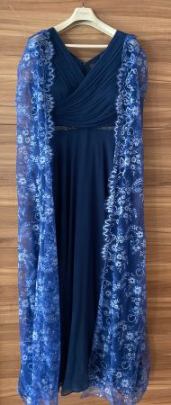 ✨Elegantes, Vera Mont Abendkleid lang mit Spitze, Gr.42 👗💍