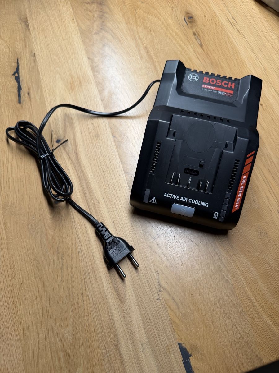 Bosch Caricatori & Batterie: Bosch Ladegerät EXAL 18V-160 – Nuovo (secondo la descrizione) da Grosswangen venduto da winkelfeld