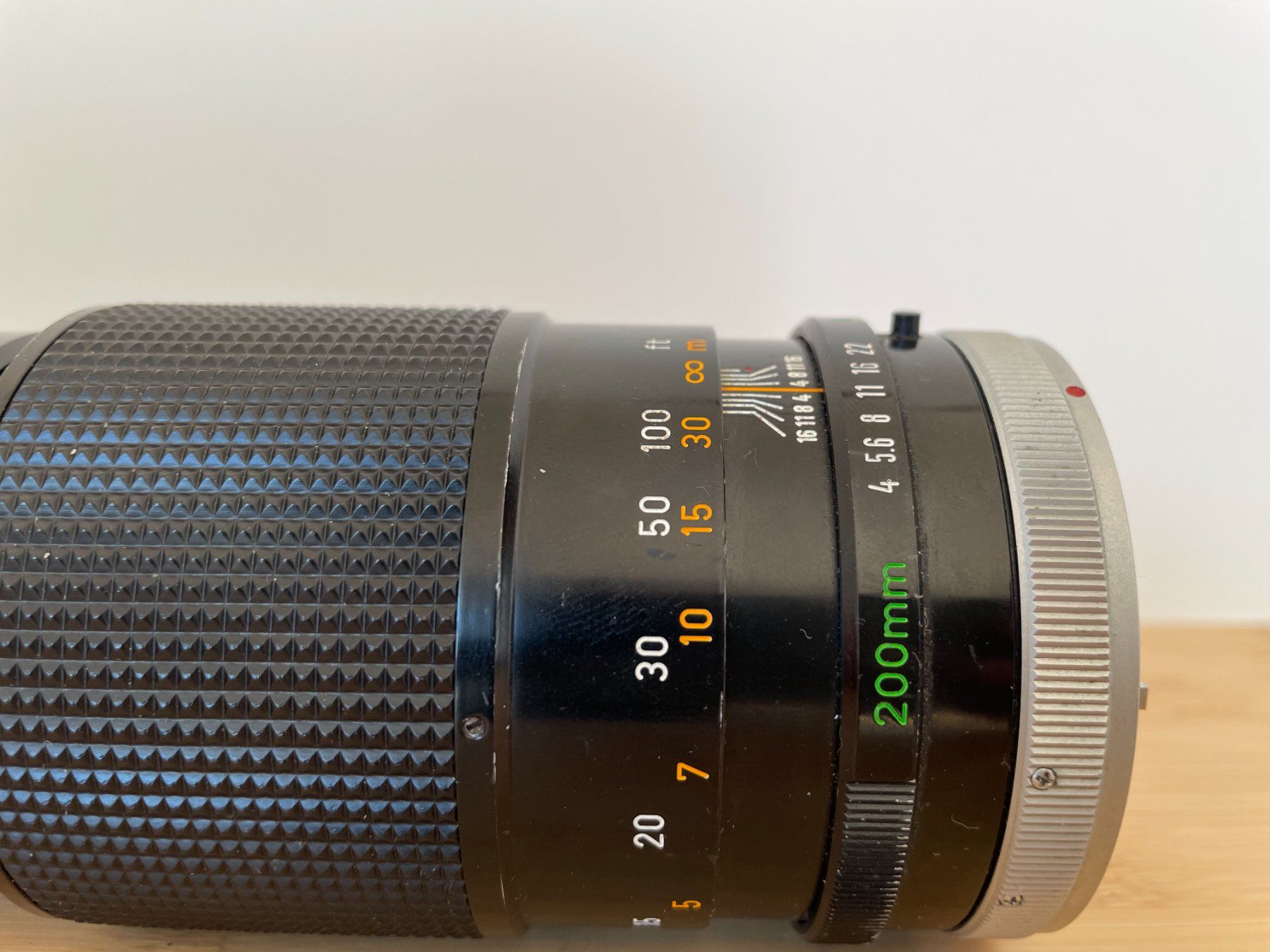 Canon Objektive: Objectif Canon FD 200 mm 1:4 SSC – Defekt aus Petit Lancy von gil_hr6v 1
