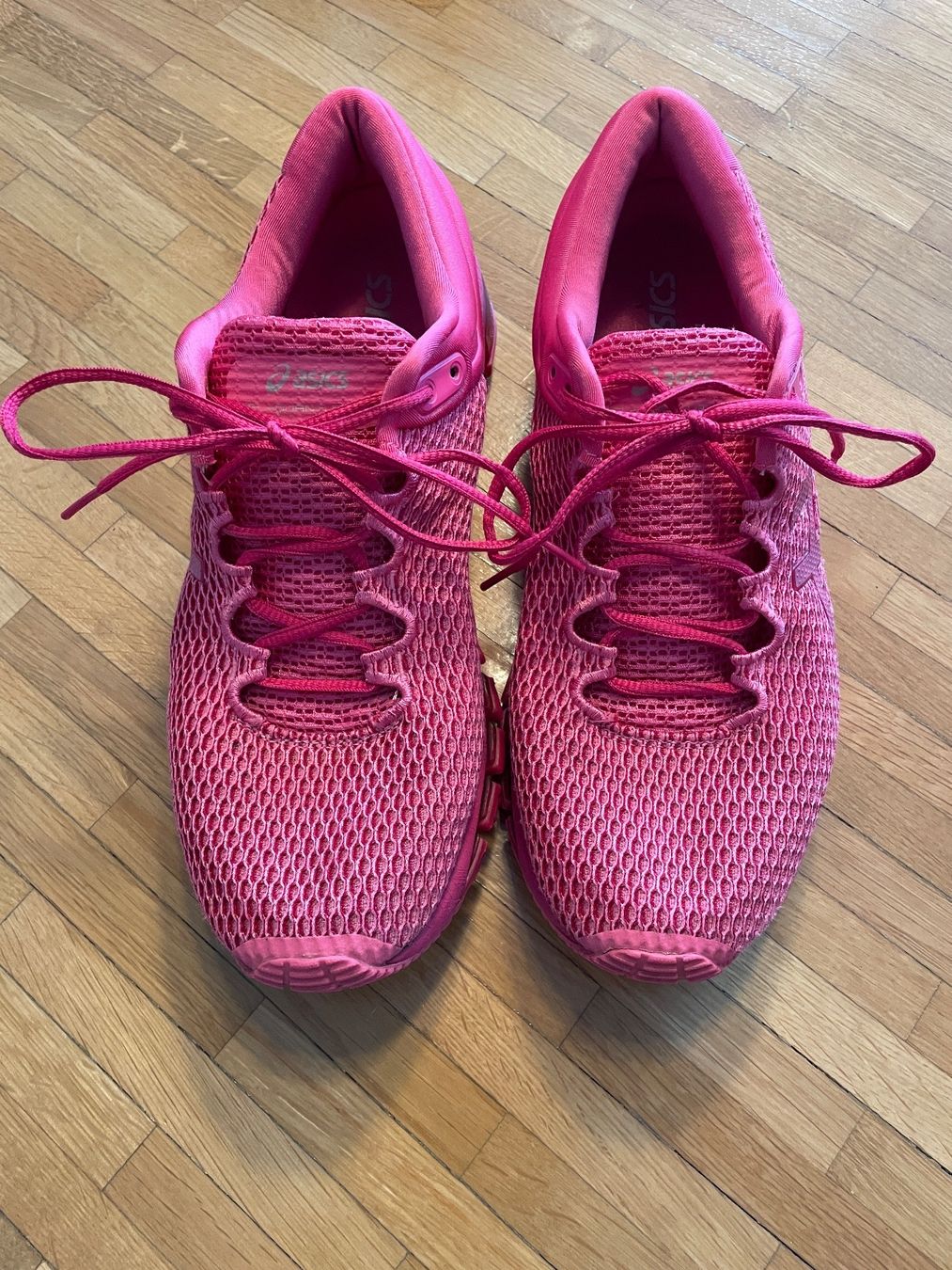 Asics Damenschuhe: Asics Damen Laufschuhe pink 41.5 – Gebraucht aus Weinfelden von Tubbs2