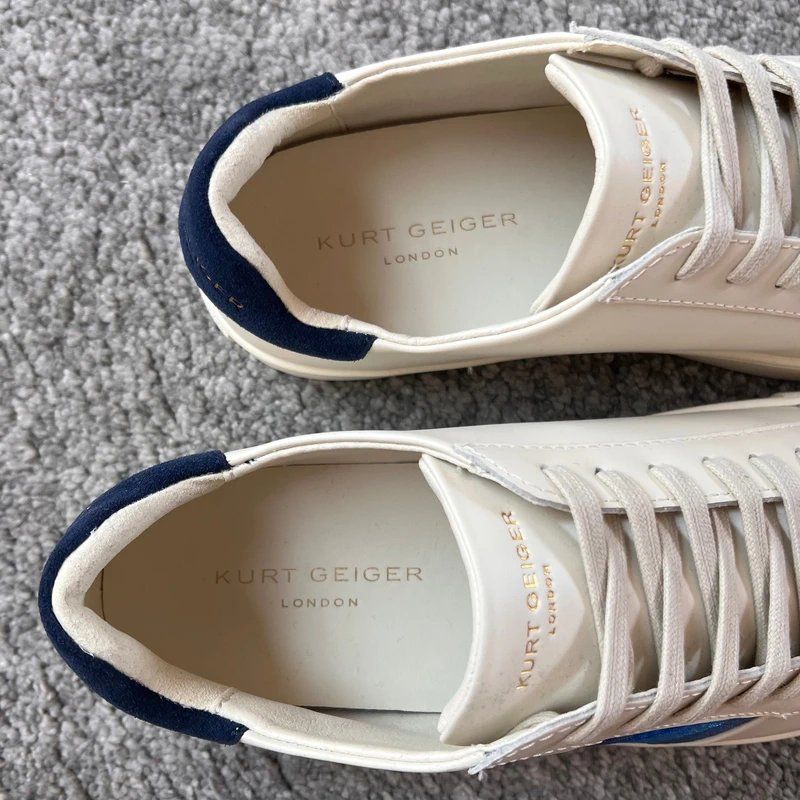 Kurt Geiger Herrenschuhe: Baskets Kurt Geiger à rayures bleues - Taille 43 – Neu und originalverpackt aus Préverenges von DB1028 4