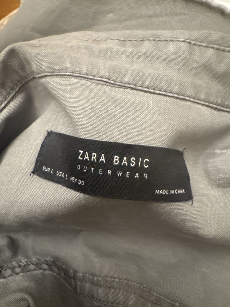 Zara Vestes: ZARA OUTERWEAR Gr L eher M gross – D'occasion à Rüti ZH par Sugus99 5