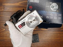 Panasonic Lumix SZ1