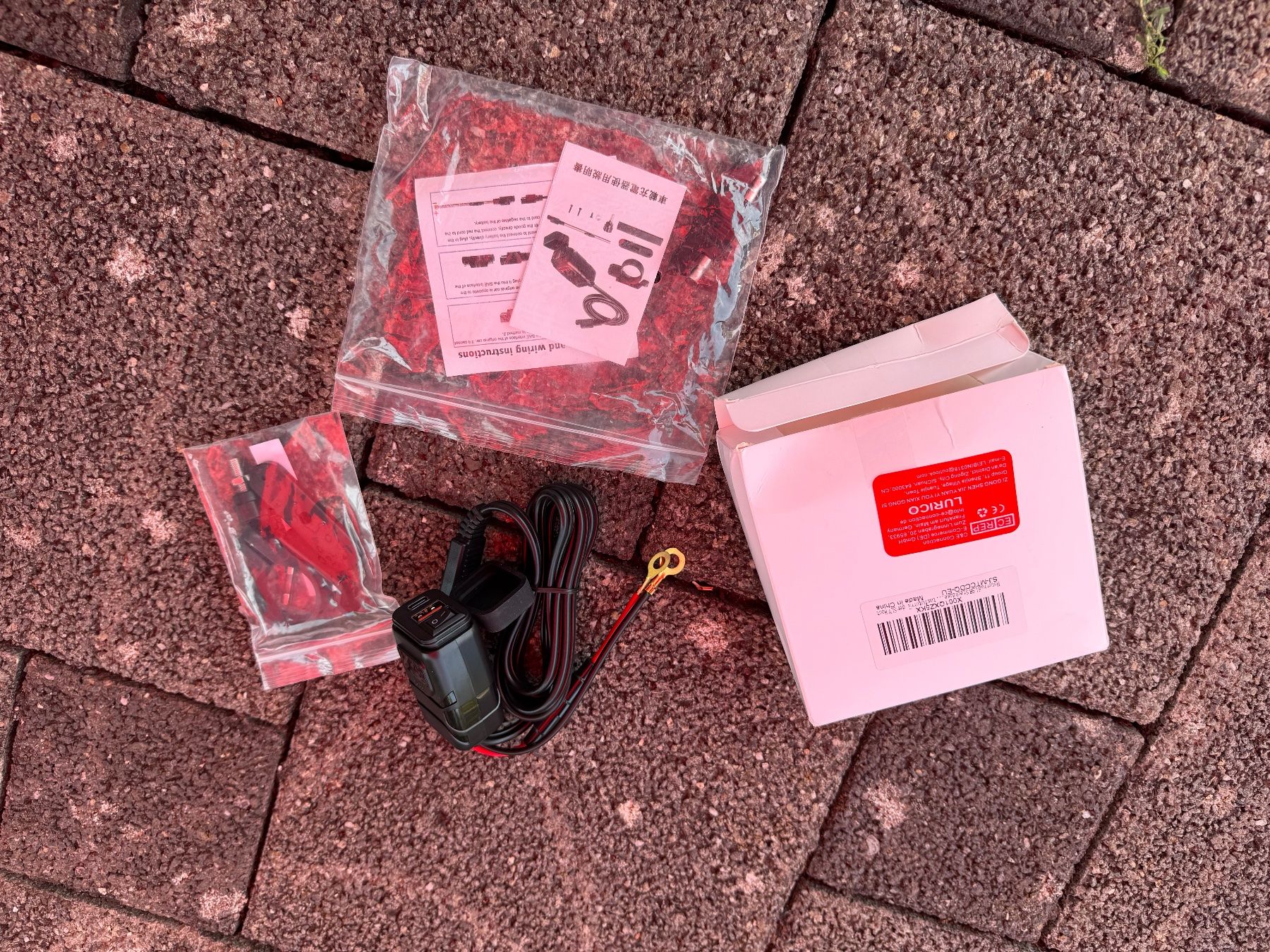 Batterieladegeräte: Motorrad Adapter – Gebraucht aus Münchwilen TG von DieVierVilas 2