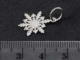 Schneeflocken Anhänger aus Silber 925