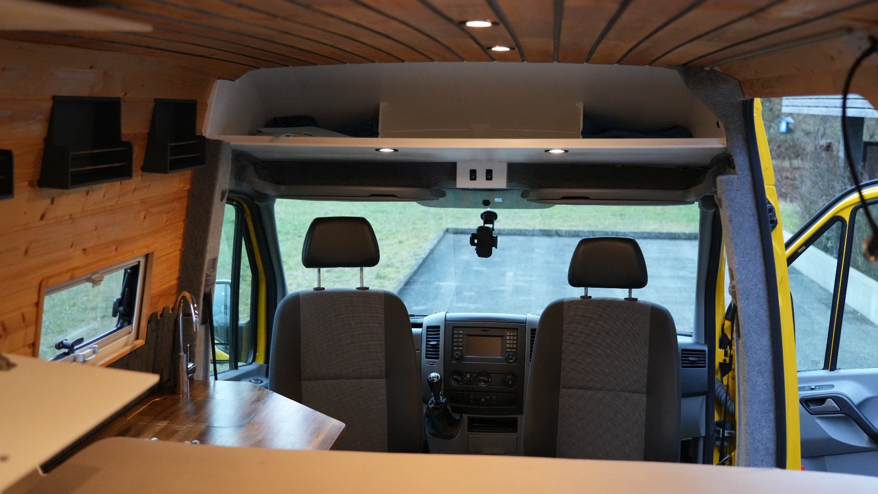 VW Veicoli da campeggio: Campervan VW Crafter / Top Zustand – Usato da Kappel SO venduto da Loerulach 8