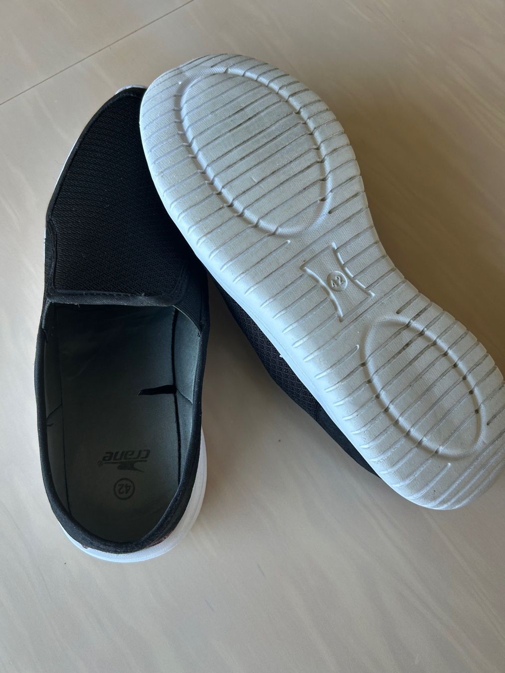 Scarpe da uomo: Slipper in Gr. 41/42, schwarz – Usato da Russikon venduto da Pebblybeach 2