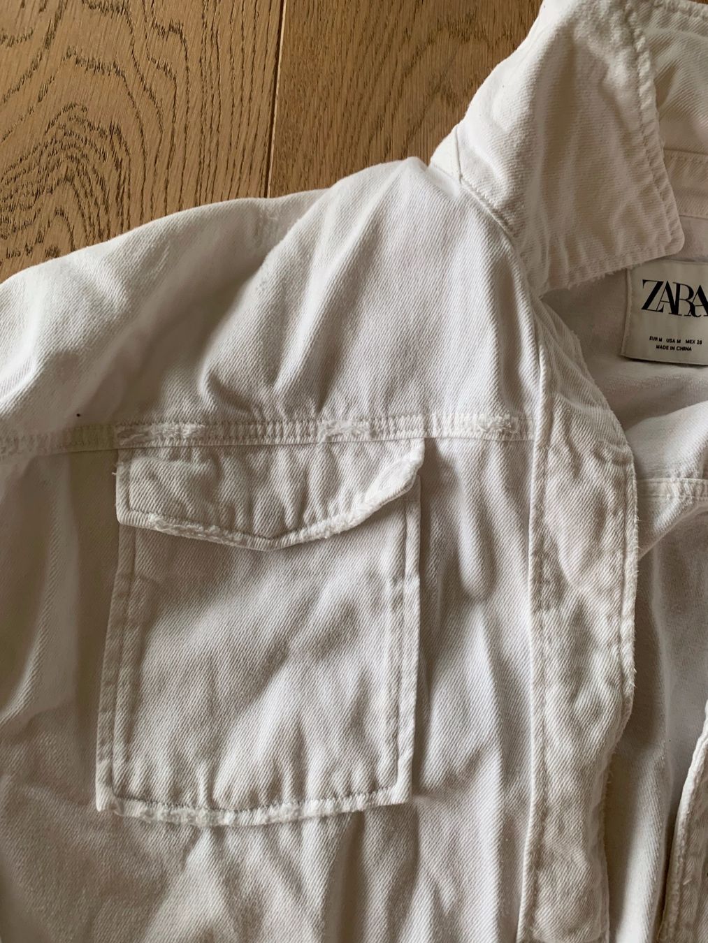 Zara Camicette: Zara Damen Hemd  weiss Baumwolle Gr. M – Usato da Kirchdorf AG venduto da coco123