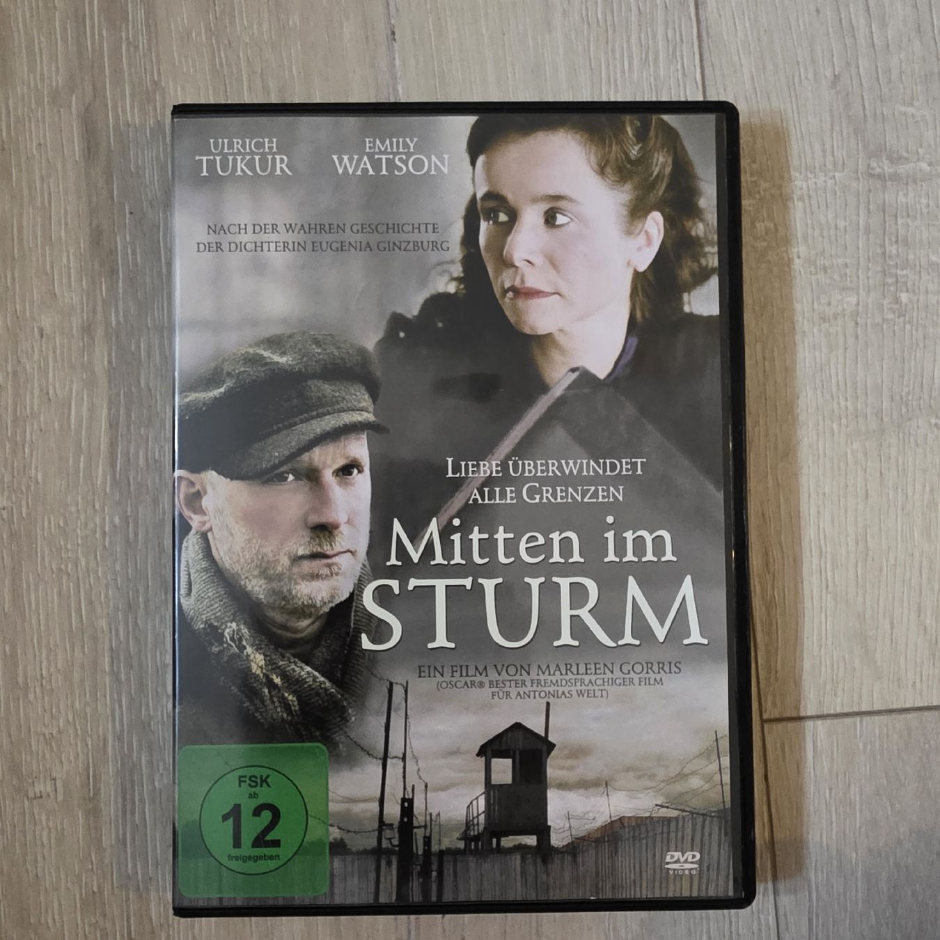 Tous les DVDs: Mitten im Sturm – D'occasion à Wigoltingen par Zuckerfee84