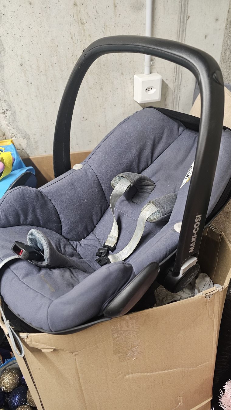 Maxi-Cosi Seggiolini per auto: Maxi Cosi Quinny – Usato da Sennhof venduto da Sophia0503 1