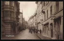 Schaffhausen, Strassenansicht mit Gesch