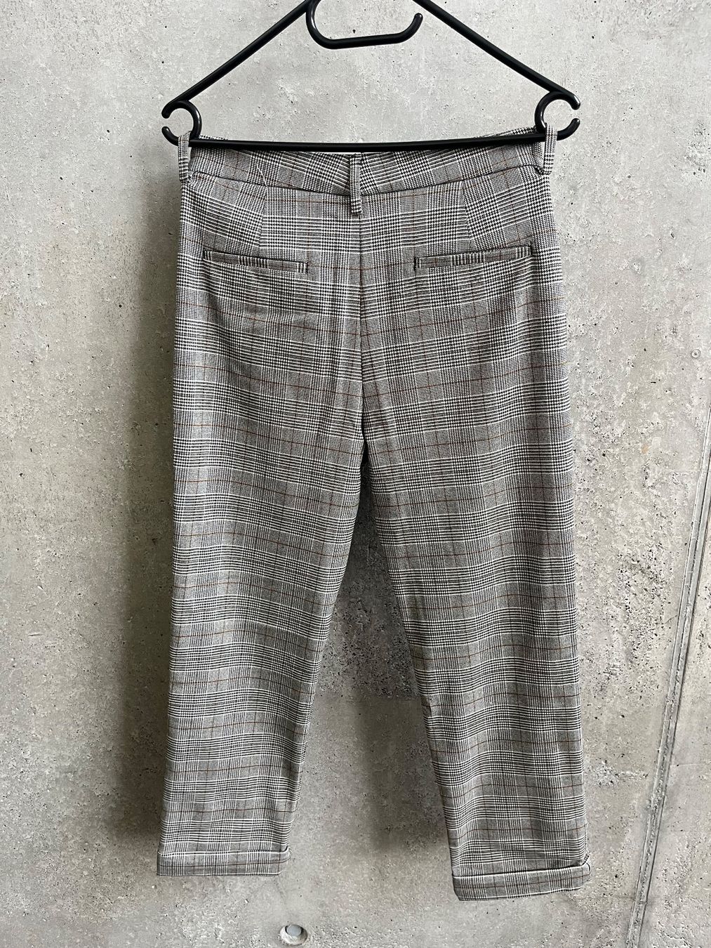 Pantaloni: Zara Hose gemustert – Usato da Bern venduto da leokislig 2