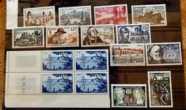 FRANCE timbres neufs ** ~1955-56