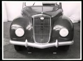 Fotografie Front eines Woseley 6 /80 mit