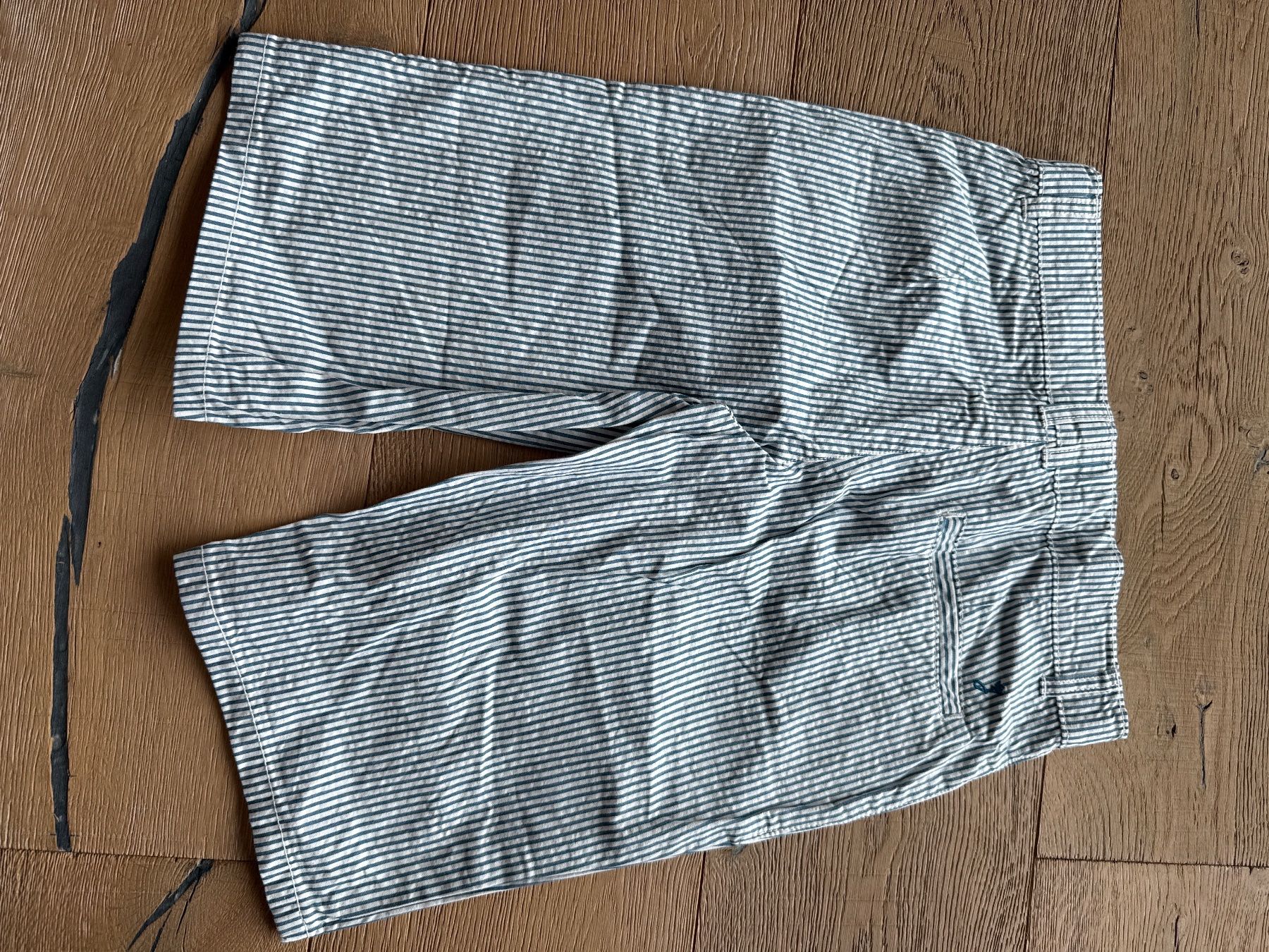 Jacadi Pantaloni: Jacadi Shorts Gr. 10 – Nuovo (secondo la descrizione) da Himmelried venduto da Dievole 1