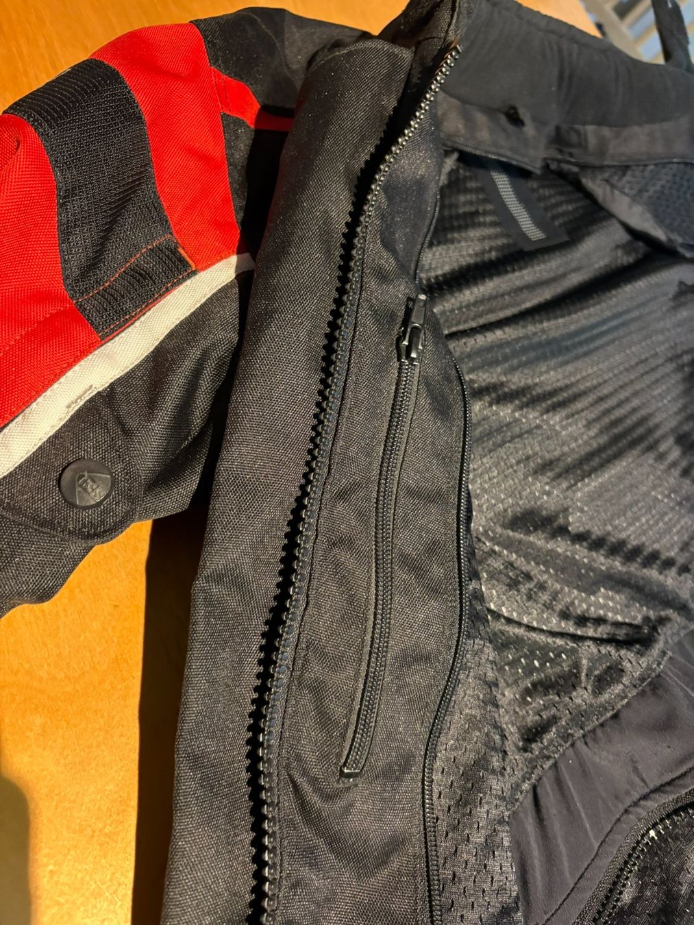 IXS Giacche: IXS Motorradjacke Grösse S – Usato da Kriens venduto da Timothy0215 2